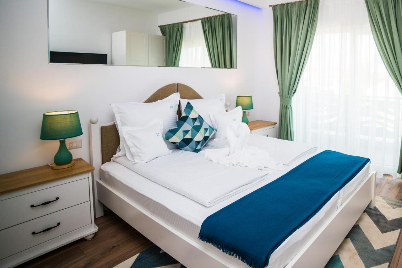 Club Waves - Vama Veche Hotel ภายนอก รูปภาพ