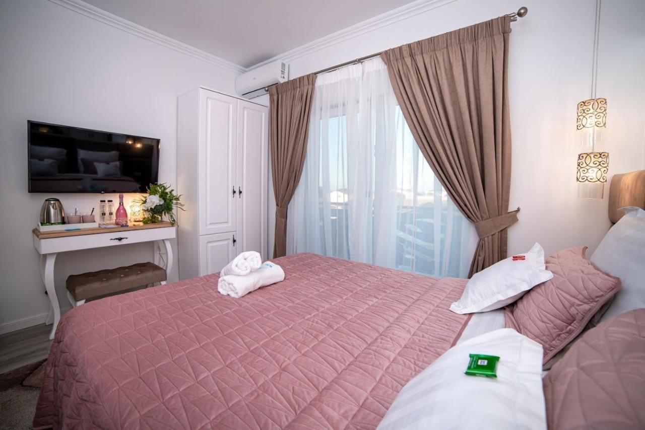 Club Waves - Vama Veche Hotel ภายนอก รูปภาพ
