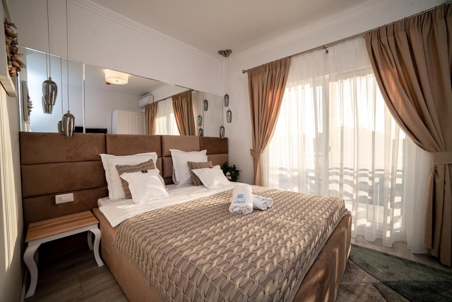 Club Waves - Vama Veche Hotel ภายนอก รูปภาพ